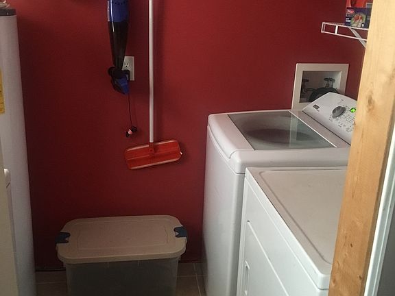 4th image of 9465 Earl Fields Cir
