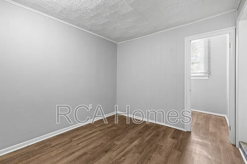 1 bed, 1.0 bath, 400 sqft, $875 — Photo 3