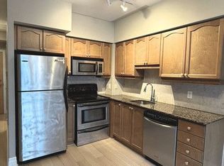 58 Marine Parade Dr #328, Toronto, ON M8V 4G1