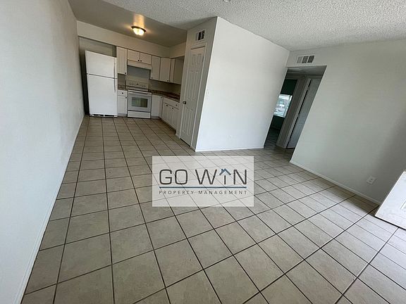 2nd image of 40 E Ingram St #40