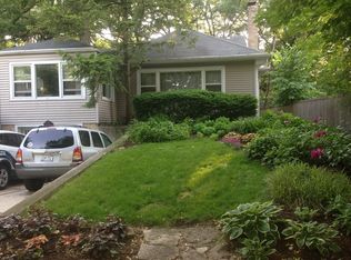 5610 Dunham Rd, Downers Grove, IL 60516