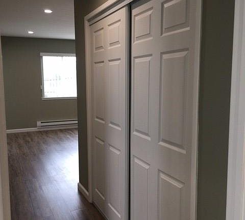 5th image of 100 Spruce Ave APT 2