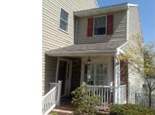 520 Montgomery Ave, Pennsburg, PA 18073