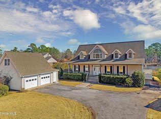 3010 Sloop Dr, Oriental, NC 28571