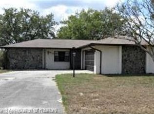 410 Grissom Rd NW, Lake Placid, FL 33852