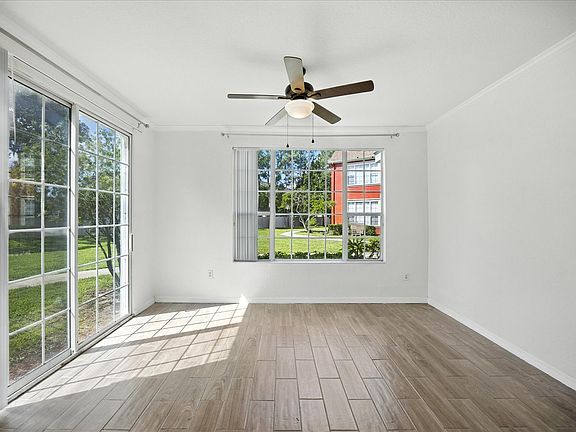 4th image of 10418 White Lake Ct #10418