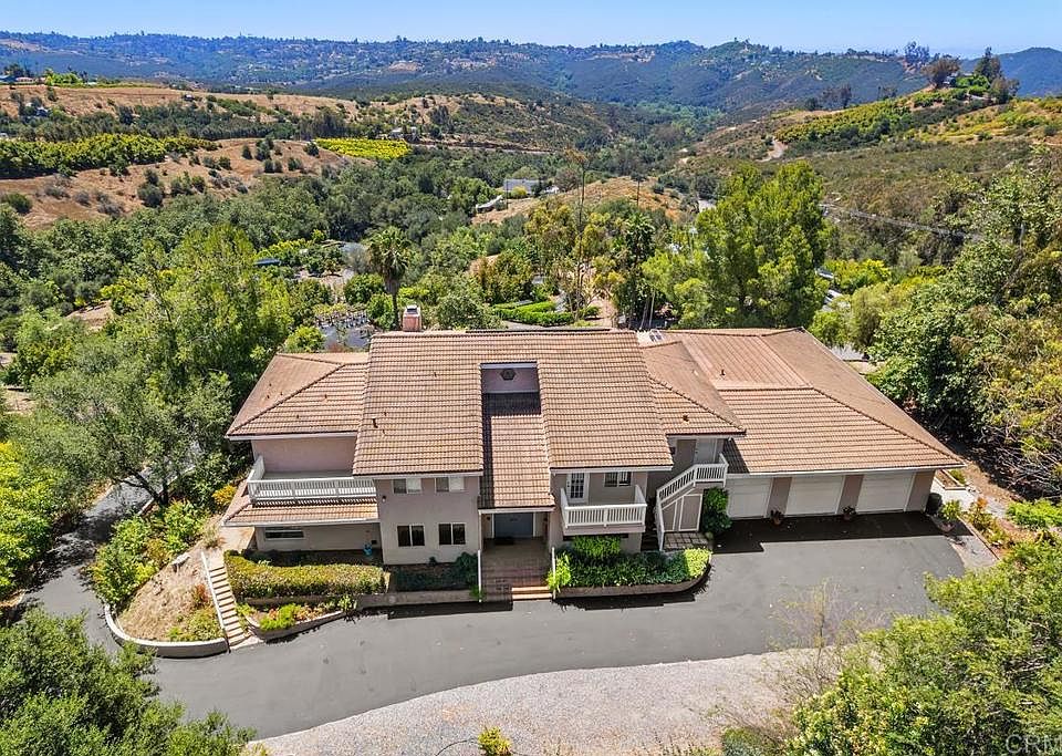 1st image of 40461 Rock Mountain Dr