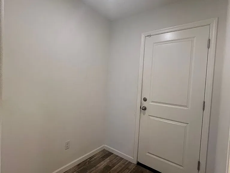 5531 W Flint Way — Photo 11