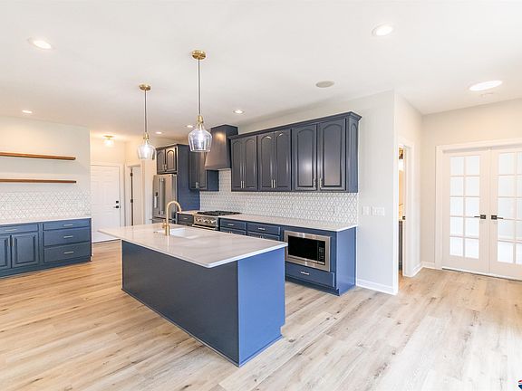 4th image of 5241 Troon Dr
