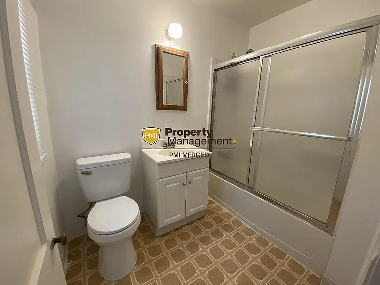 371 Lambuth Ave — Photo 4
