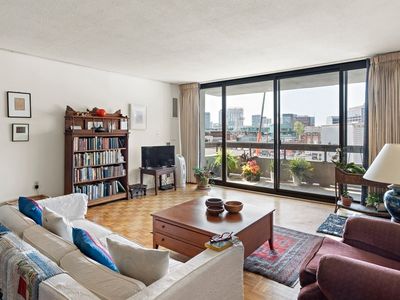 566 Commonwealth Ave APT 706, Boston, MA, 02215