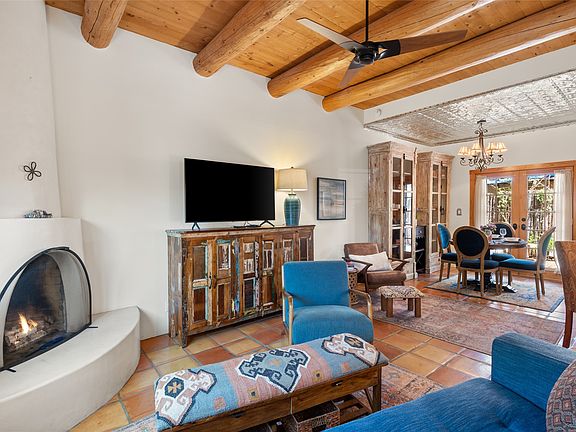 4th image of 211 Rosario Blvd APT 3