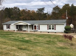 1102 Grandview Mnr, Parkersburg, WV 26101