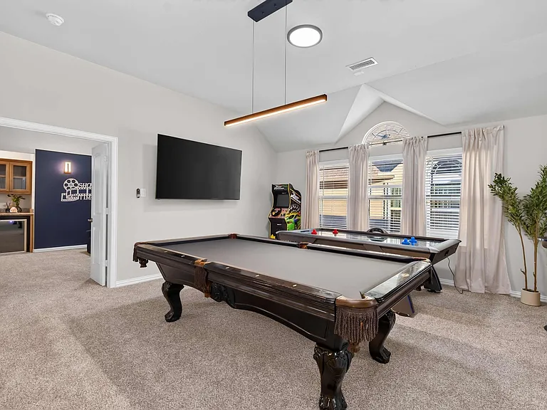 2626 Flat Bush Ave — Photo 19