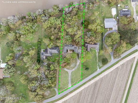 2nd image of 4166 Irish Bend Rd