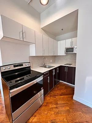 Rented by City Connections Realty | media 13