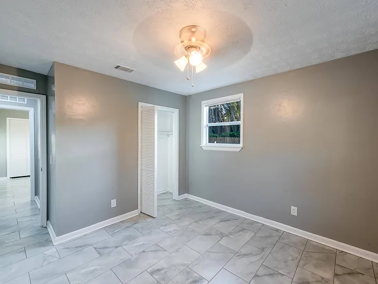 1532 Leestan Ct — Photo 37