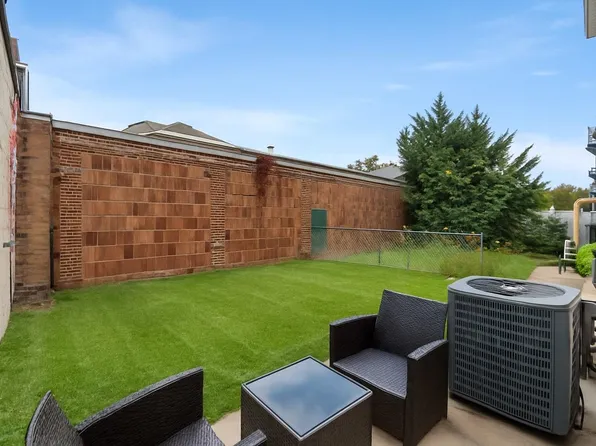 219 South Street image 42 of 45