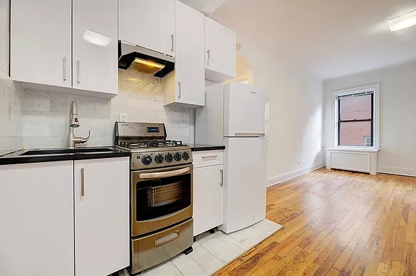 Rented by REAL New York | media 8