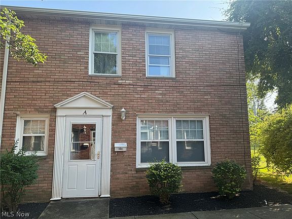 4th image of 24620 Clareshire Dr #3A