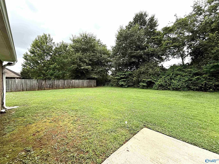 322 Eagle Ridge Dr — Photo 19