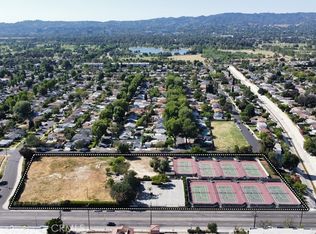 16600 Vanowen St LOT 690, Van Nuys, CA 91406