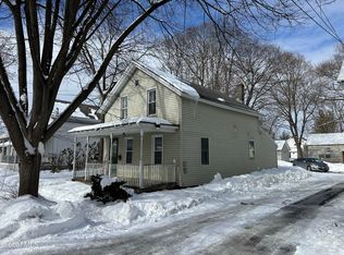 8 Sarella Street, Glens Falls, NY 12801