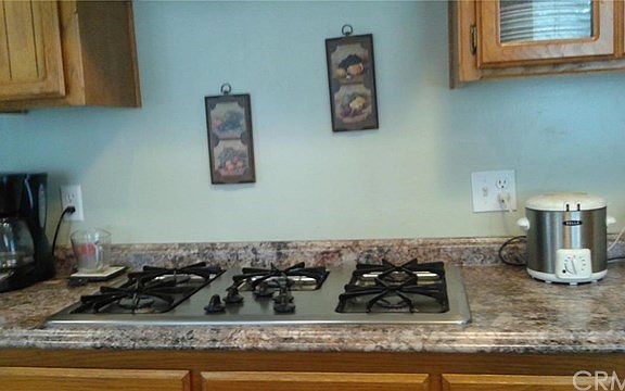 4th image of 4596 N Mayfield Ave