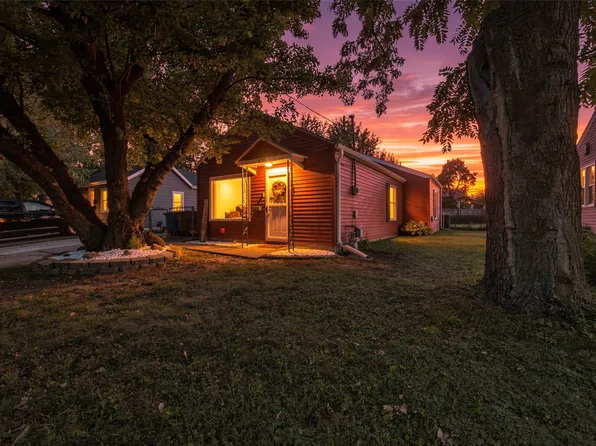 1904 E 25th St, Des Moines, IA 50317