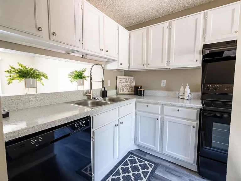Round Rock Townhomes — Photo 4