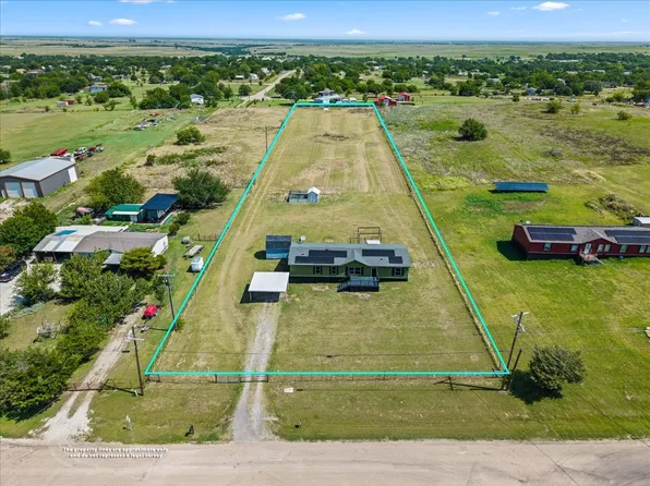 5708 Texas St, Joshua, TX 76058