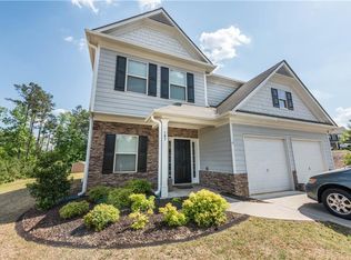 107 Sage Hl, Ball Ground, GA 30107