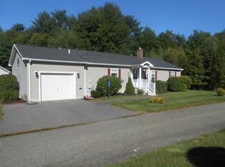 1010 Amber Rd, Middleboro, MA 02346