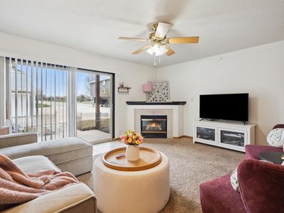 4708 Chadwick Rd UNIT 1, Cedar Falls, IA, 50613