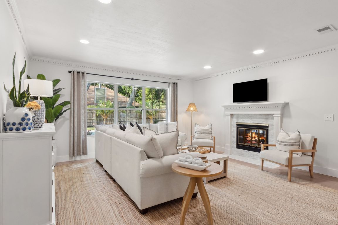 next background image