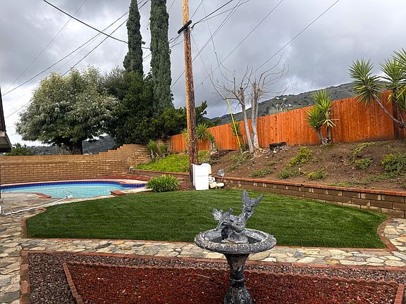3rd image of 1545 Diane Dr