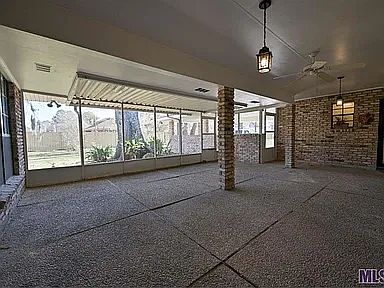 5th image of 2961 Congress Blvd