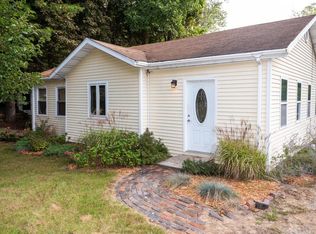 6041 Legion Rd, Stevensville, MI 49127