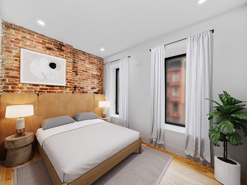 1st image of 452 W 36th St #5A