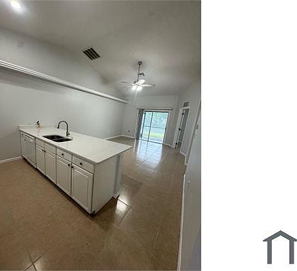3rd image of 618 SE 13th Ter #628