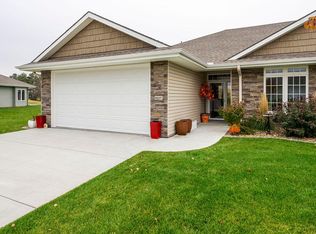 5237 Carriage Rd, Council Bluffs, IA 51501