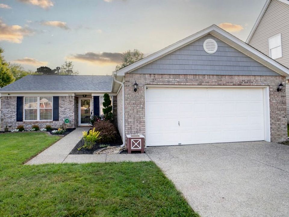 1st image of 9640 Combs Ln