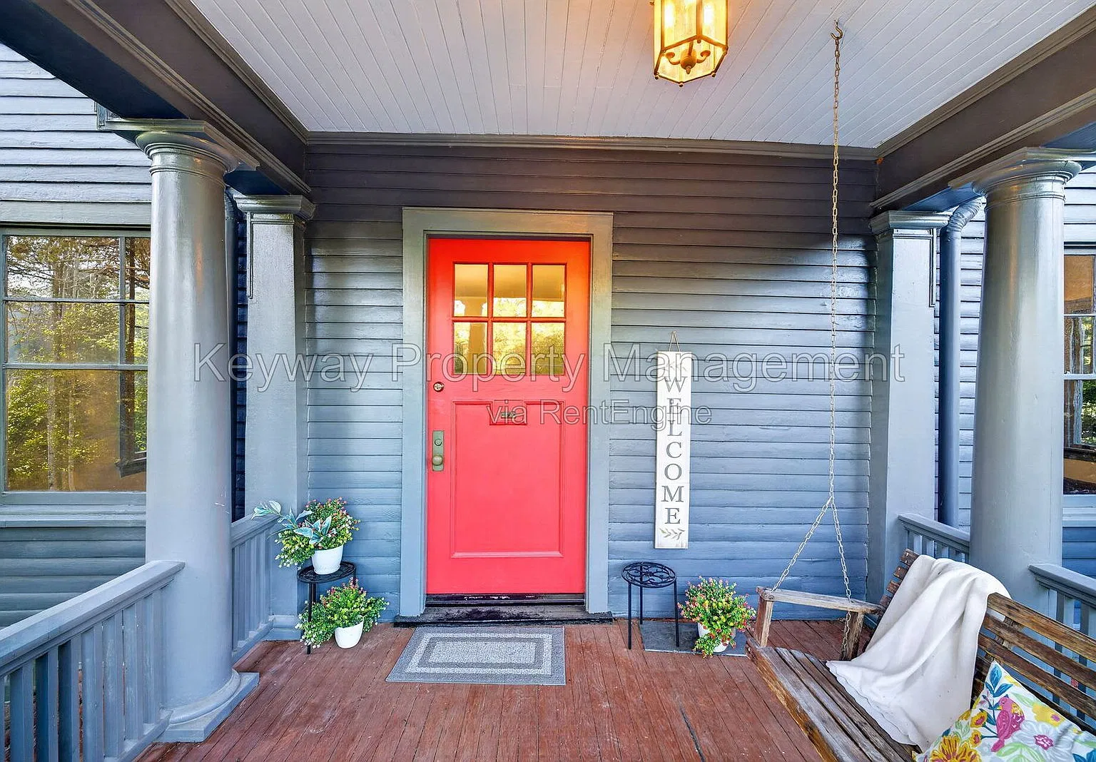 3 bed, 2.0 bath, 1840 sqft, $2,135 — Photo 2