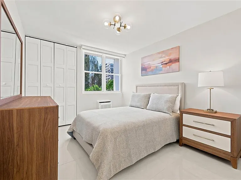 1503 Ashford Ave #3C — Photo 10