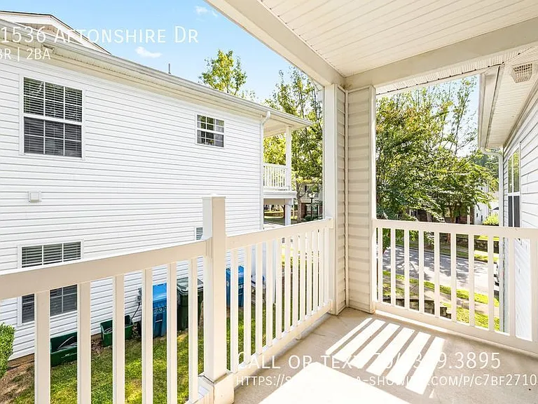 21536 Aftonshire Dr — Photo 23