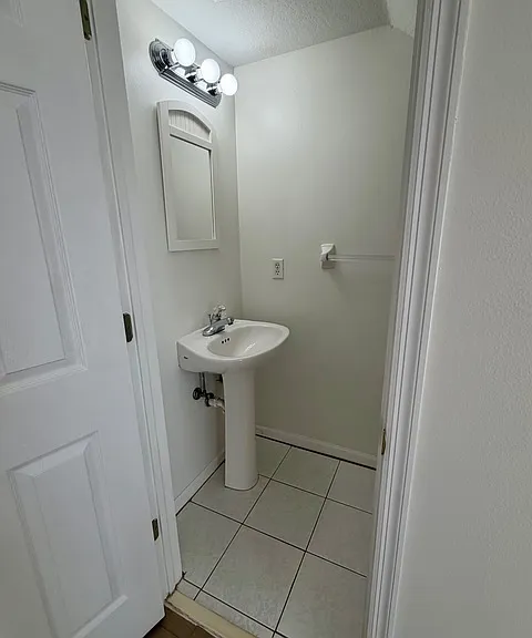 3721 W Cass St — Photo 3