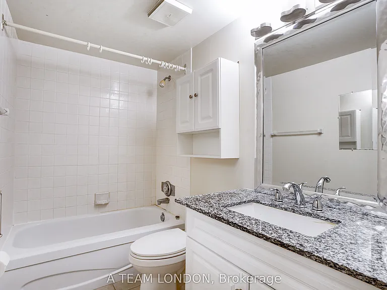155 Kent St #407 — Photo 18