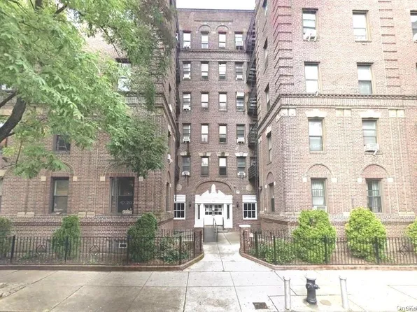 34-20 83rd Street #2E, Jackson Heights, NY 11372