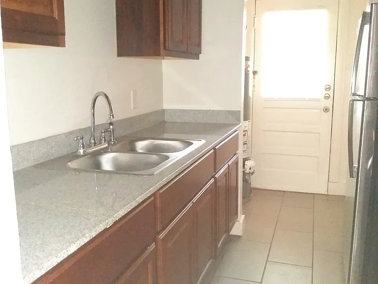 5931 La Vista Dr — Photo 11