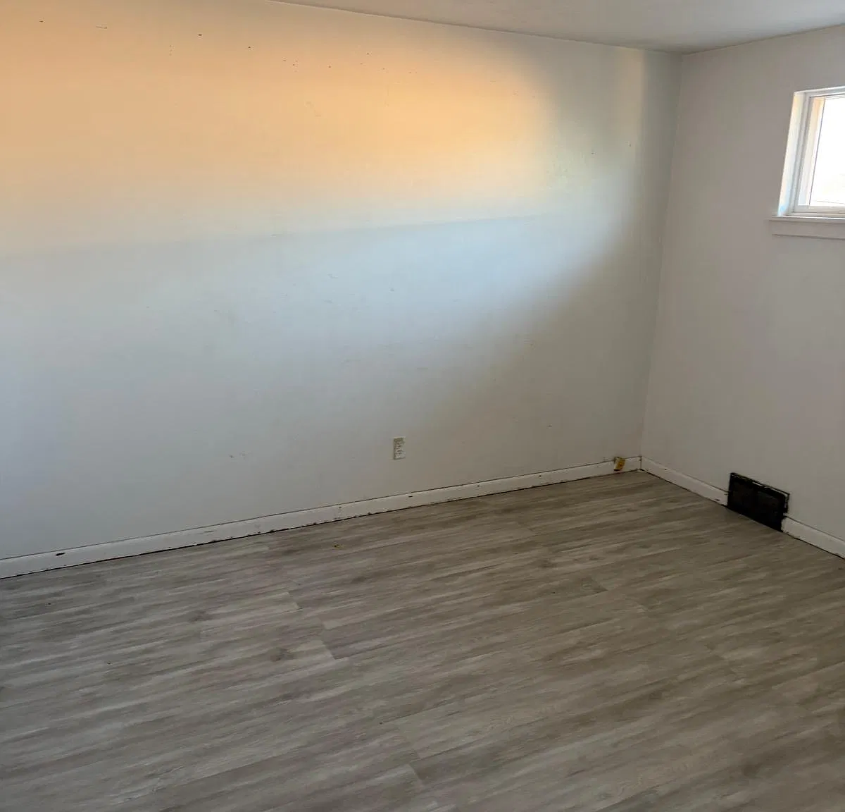 3 bed, 1200 sqft, $1,700 — Photo 3
